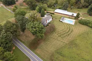 2190 Lindsey Bridge Rd, Madison, NC 27025 - Photo 44