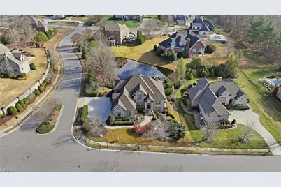 2801 Swan Lake Drive, High Point, NC 27262 - Photo 46