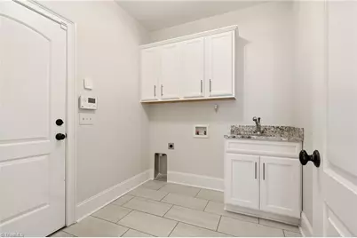 2801 Swan Lake Drive, High Point, NC 27262 - Photo 42