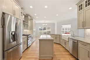 2801 Swan Lake Dr, High Point, NC 27262 - Photo 10