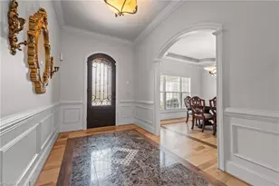 2801 Swan Lake Dr, High Point, NC 27262 - Photo 6