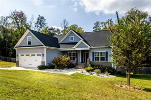 5604 Ashview Ct, Summerfield, NC 27358 - Photo 6