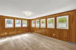 702 Cedar Ln, Reidsville, NC 27320 - Photo 14