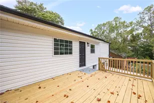 2434 New Walkertown Rd, Winston-Salem, NC 27101 - Photo 32