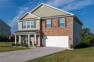 229 Rebecca Ave, Lexington, NC 27295 - Photo 4