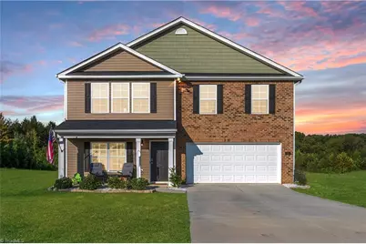 229 Rebecca Avenue, Lexington, NC 27295 - Photo 2