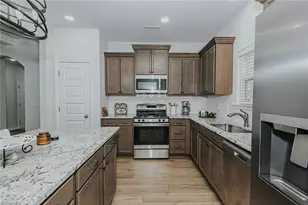 1074 Stowe St, Burlington, NC 27215 - Photo 8