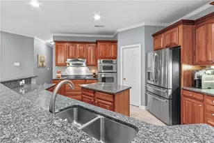 100 Burkeview Ct, Lexington, NC 27295 - Photo 14