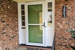 2803 Watauga Dr, Greensboro, NC 27408 - Photo 2