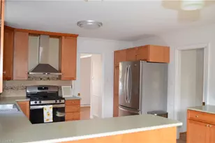 2803 Watauga Dr, Greensboro, NC 27408 - Photo 8