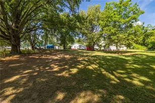 1103 Wentworth St, Reidsville, NC 27320 - Photo 2