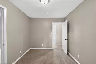 1507 Larkin St, High Point, NC 27262 - Photo 6