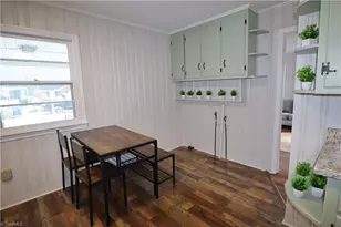 1434 Morningside Dr, Burlington, NC 27217 - Photo 8