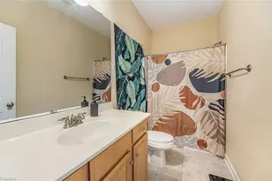 2706 Edenridge Dr, High Point, NC 27265 - Photo 38