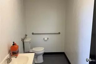 2044 Zephyr Rd, Dobson, NC 27017 - Photo 6