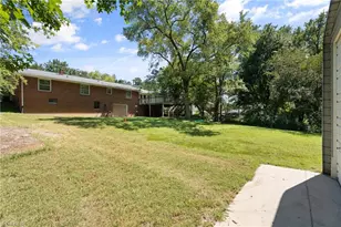 5230 S Main St, Winston-Salem, NC 27107 - Photo 32