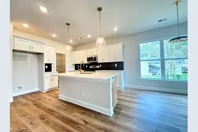 3346 Country Club Road, Winston-Salem, NC 27104 - Photo 6