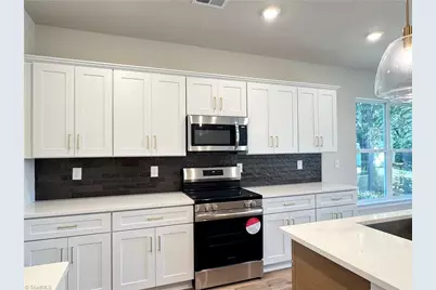 3346 Country Club Road, Winston-Salem, NC 27104 - Photo 12