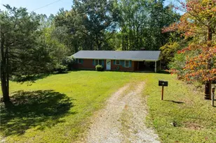 111 Linville Ln, Winston-Salem, NC 27107 - Photo 1
