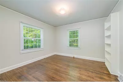 2410 Princess Ann Street, Greensboro, NC 27408 - Photo 8