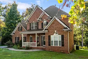 1333 Plantation Ct, Randleman, NC 27317 - Photo 2