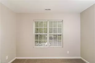 3921 Springbrook Dr, Greensboro, NC 27407 - Photo 10