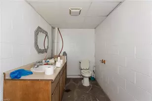 1328 Elkin Hwy 268, North Wilkesboro, NC 28659 - Photo 36