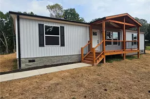 210 Westview Dr, Mount Airy, NC 27030 - Photo 4