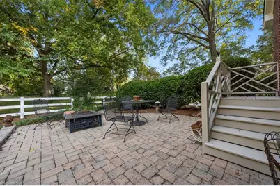 502 W Hunter Street, Madison, NC 27025 - Photo 4