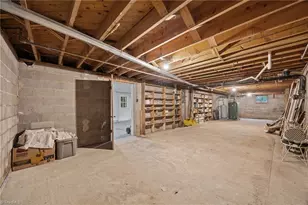 502 W Hunter St, Madison, NC 27025 - Photo 28