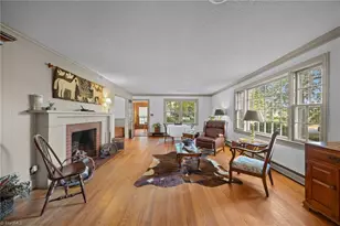 502 W Hunter St, Madison, NC 27025 - Photo 8