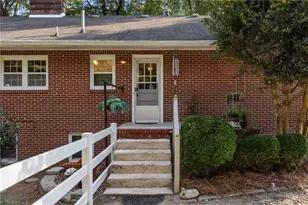 502 W Hunter St, Madison, NC 27025 - Photo 38