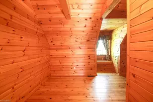 198 Ball Hl Pl, Marshall, NC 28753 - Photo 24