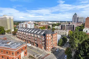 360 Elm St, Greensboro, NC 27401 - Photo 10