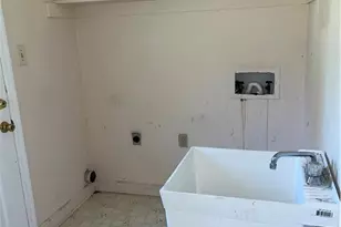 4445 Mecum Rd, Walkertown, NC 27051 - Photo 8