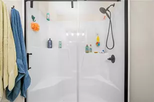 196 8th Ave, New London, NC 28127 - Photo 18