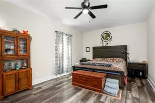 196 8th Ave, New London, NC 28127 - Photo 14