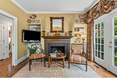 8 Ashton Square, Greensboro, NC 27408 - Photo 20