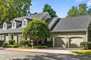 8 Ashton Square, Greensboro, NC 27408 - Photo 2