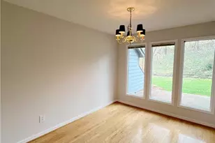 210 Lindell Rd, Greensboro, NC 27403 - Photo 12