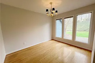 210 Lindell Rd, Greensboro, NC 27403 - Photo 10