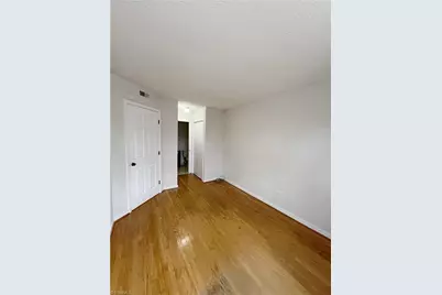 210 Lindell Road #E, Greensboro, NC 27403 - Photo 2