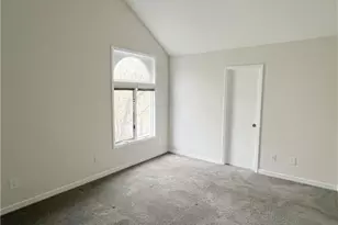 210 Lindell Rd, Greensboro, NC 27403 - Photo 24