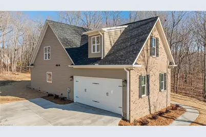 2442 Farmwood Lane, Asheboro, NC 27205 - Photo 30