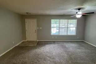 23 Ryan Nicole Ln, Greensboro, NC 27407 - Photo 2