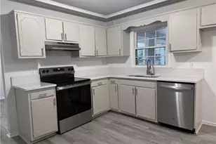 639 Woodhaven Dr, Burlington, NC 27217 - Photo 4