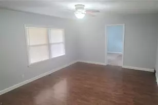 1101 Lawson St, Eden, NC 27288 - Photo 10