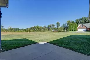 107 Sunny Pl, Reidsville, NC 27320 - Photo 34