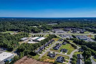 107 Sunny Pl, Reidsville, NC 27320 - Photo 6