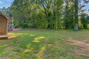 122 Pine St, King, NC 27021 - Photo 30